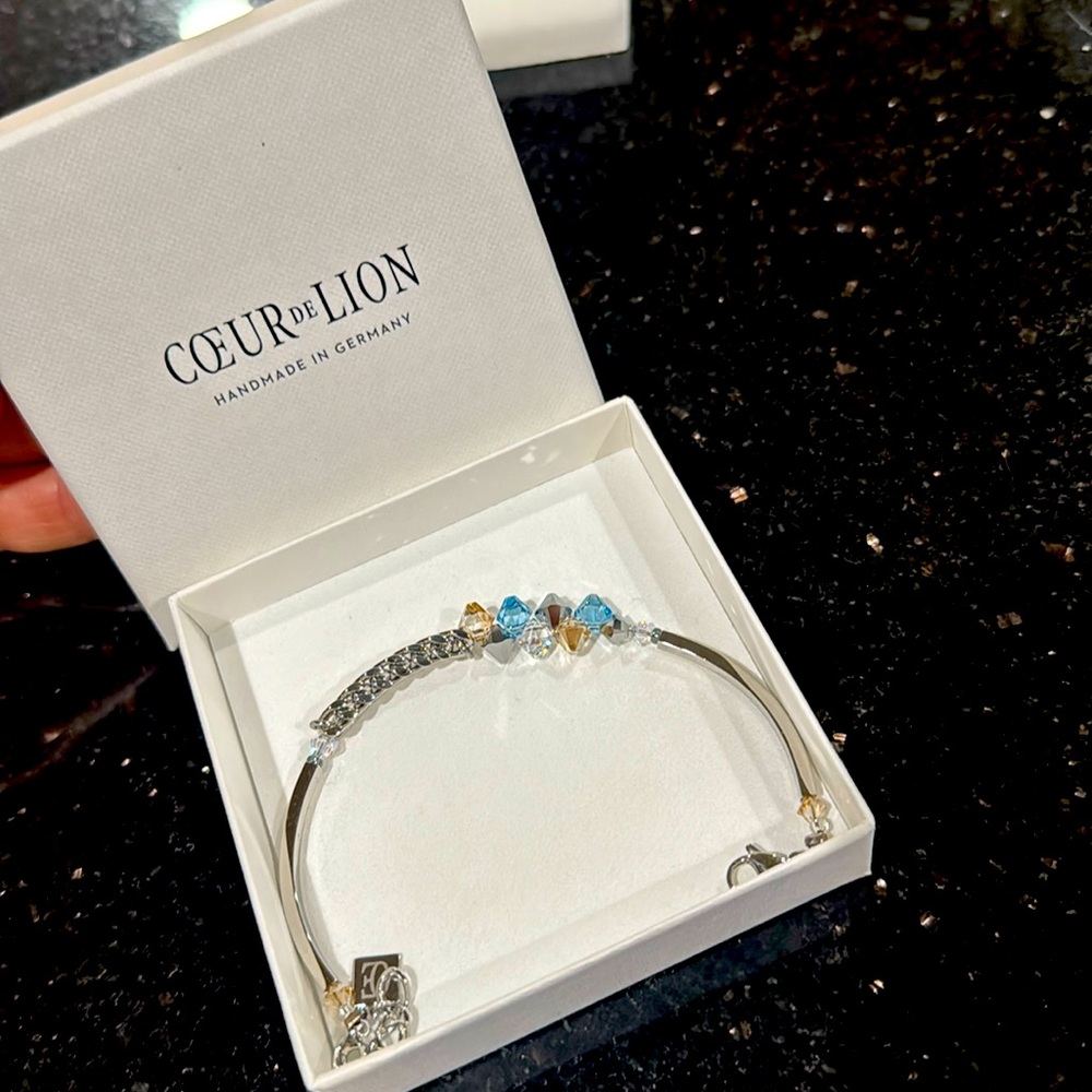 Coeur de Lion silver bracelet with crystals and chain and bar